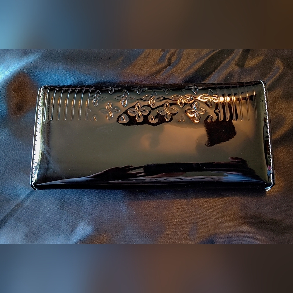 🩷$10 | Chic & Elegant Black Wallet ✨ - Picture 5 of 9